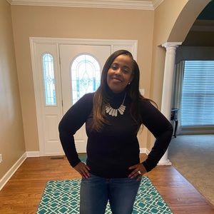 Meet your Posher, Tanika